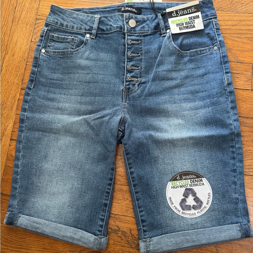 D. Jeans Blue Denim Button-Up Detail